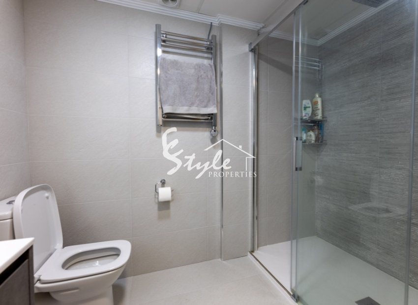 Resale - Apartment - Punta Prima