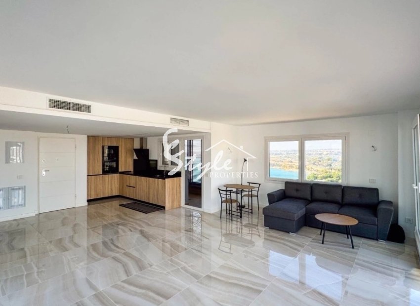 Resale - Apartment - Punta Prima