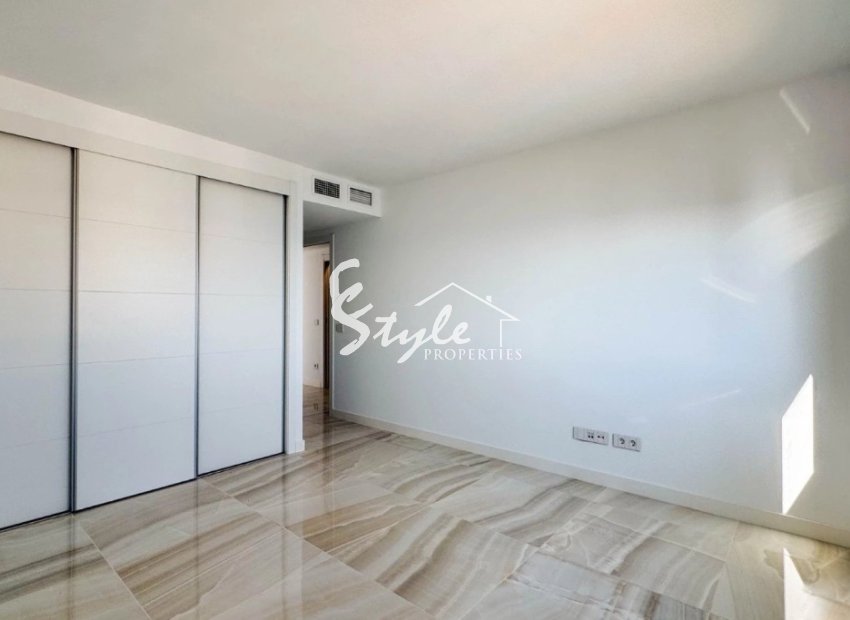 Resale - Apartment - Punta Prima