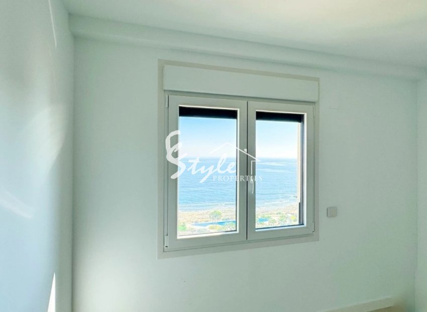 Resale - Apartment - Punta Prima