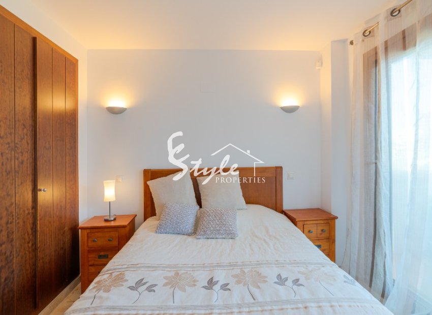 Resale - Apartment - Punta Prima