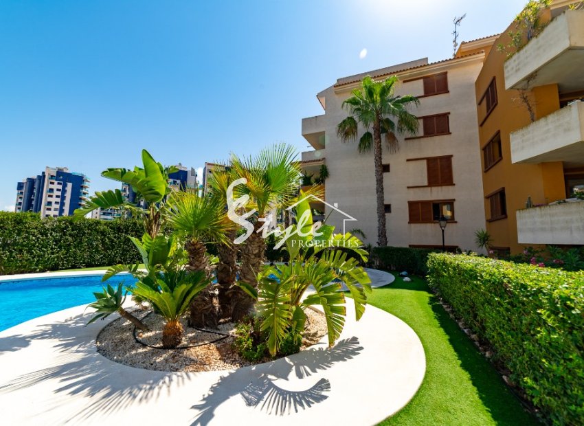 Resale - Apartment - Punta Prima