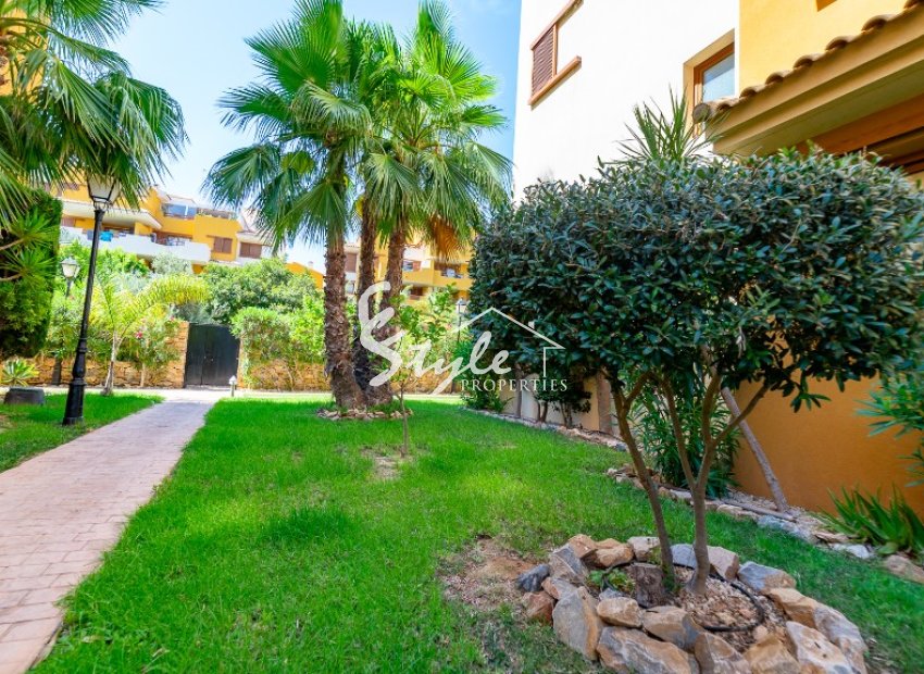 Resale - Apartment - Punta Prima