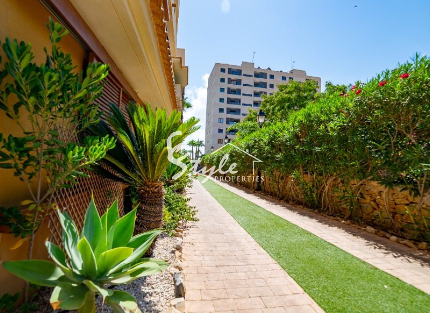 Resale - Apartment - Punta Prima