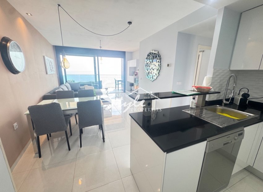 Resale - Apartment - Punta Prima