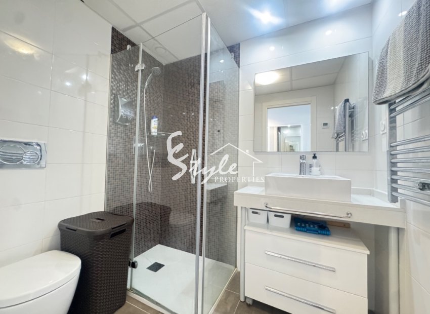 Resale - Apartment - Punta Prima