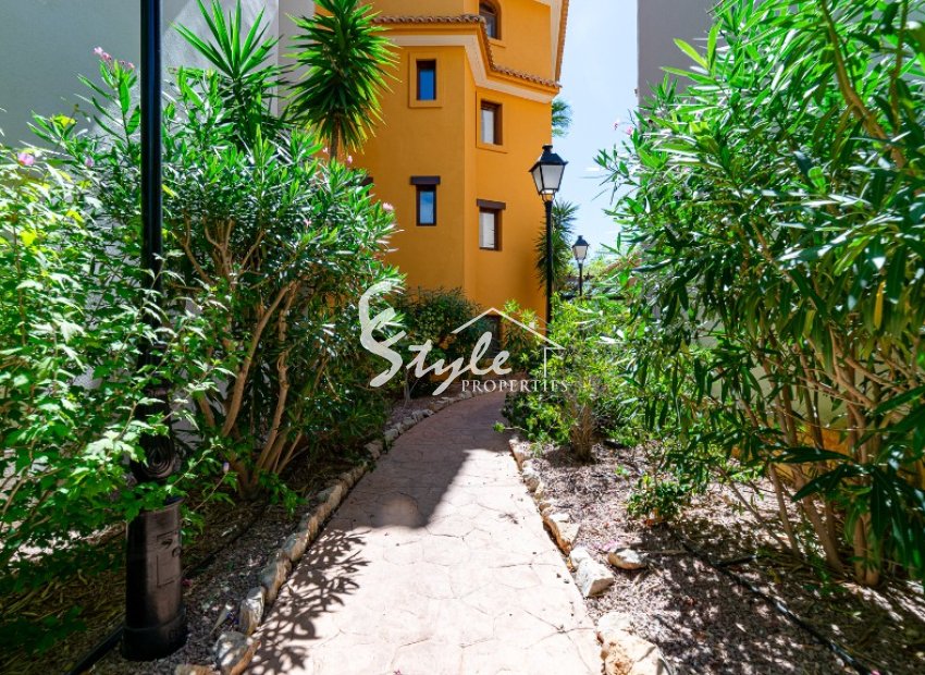 Resale - Apartment - Punta Prima