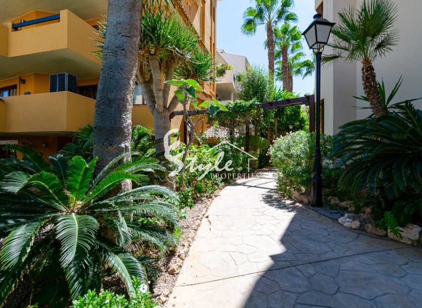 Resale - Apartment - Punta Prima