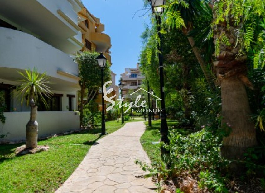 Resale - Apartment - Punta Prima