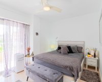 Resale - Apartment - Punta Prima