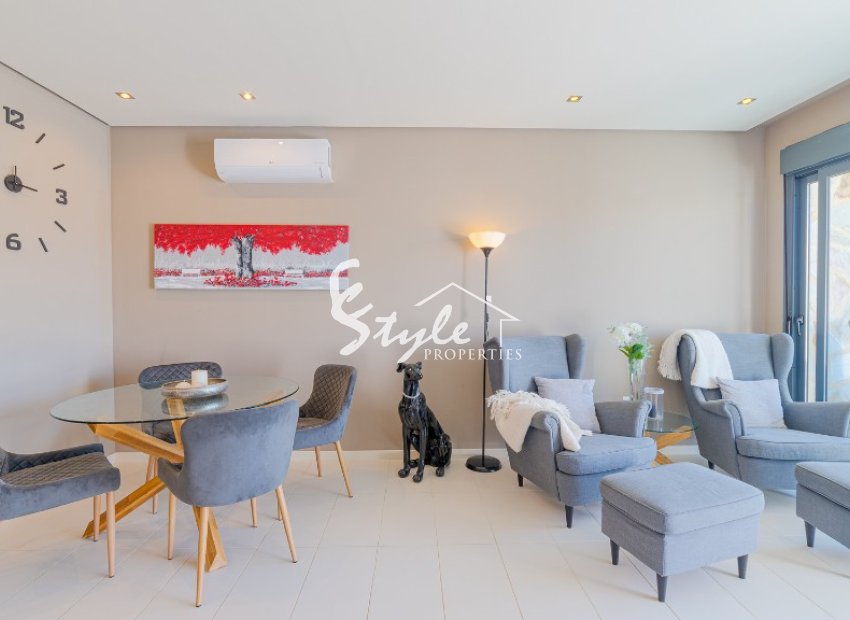 Resale - Apartment - Punta Prima