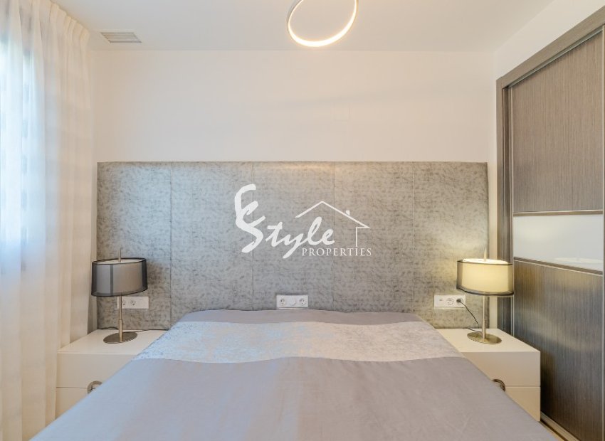 Resale - Apartment - Punta Prima