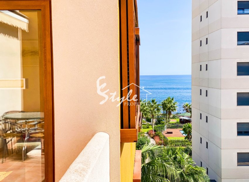Resale - Apartment - Punta Prima