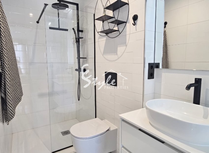 Resale - Apartment - Punta Prima