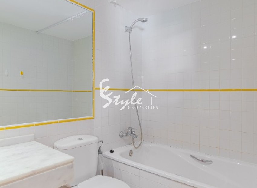 Resale - Apartment - Punta Prima