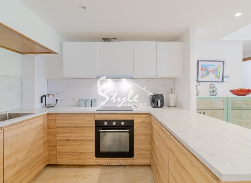 Resale - Apartment - Punta Prima