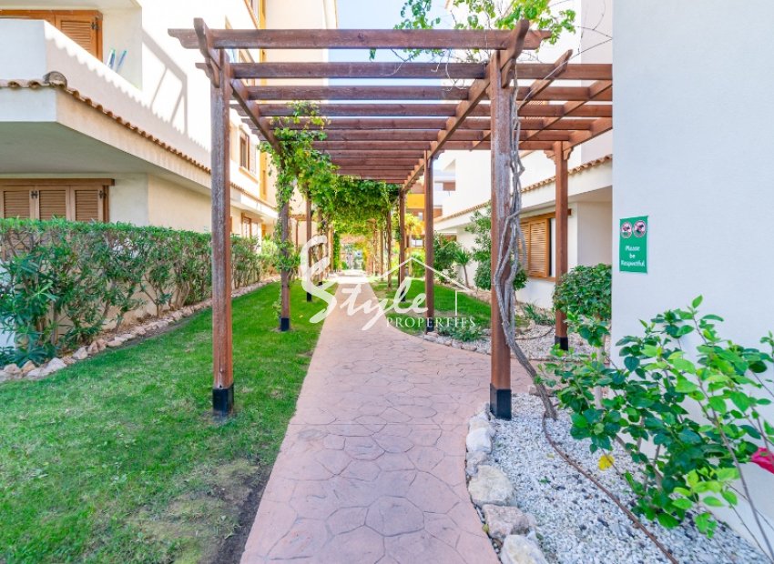 Resale - Apartment - Punta Prima