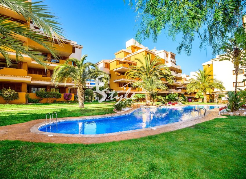 Resale - Apartment - Punta Prima