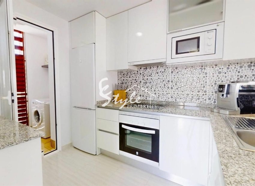 Resale - Apartment - Punta Prima