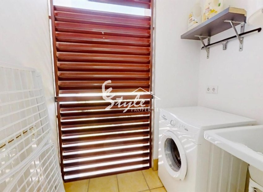 Resale - Apartment - Punta Prima