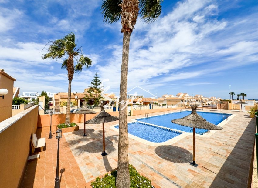 Resale - Apartment - Punta Prima