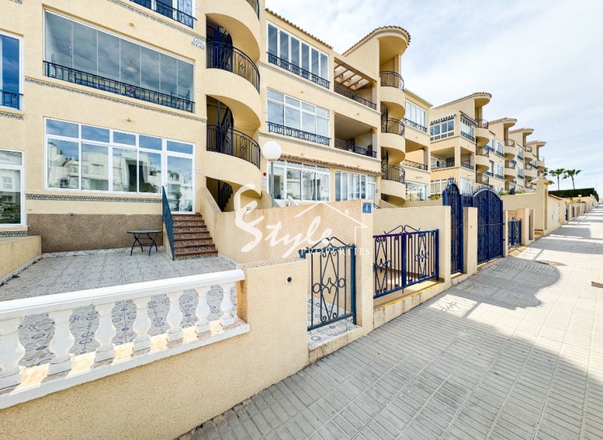 Resale - Apartment - Punta Prima
