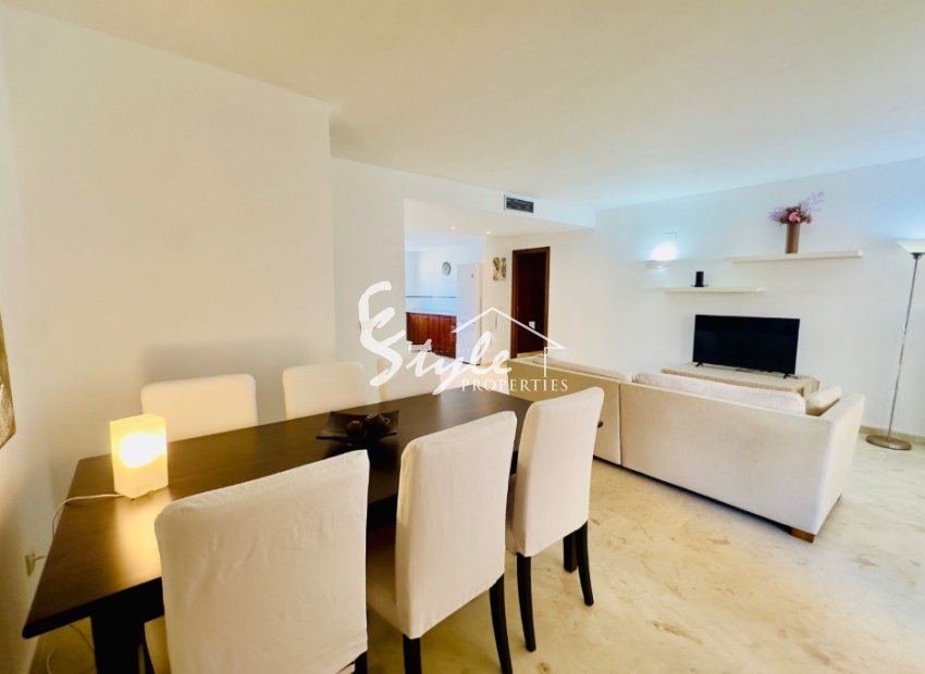 Resale - Apartment - Punta Prima