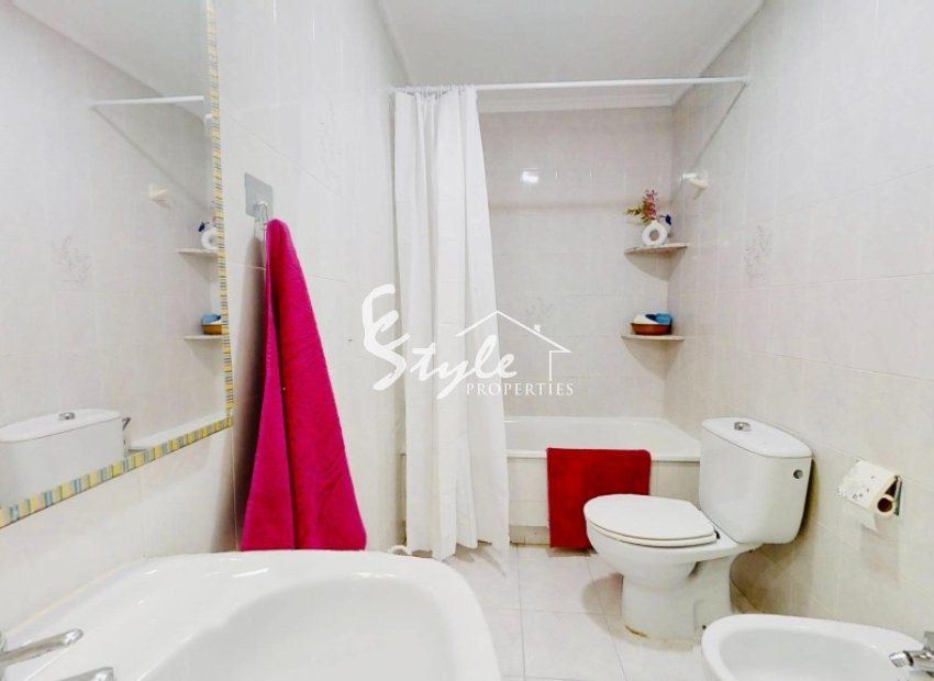 Resale - Apartment - Punta Prima