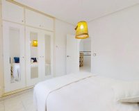 Resale - Apartment - Punta Prima