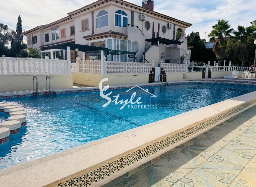 Resale - Apartment - Punta Prima