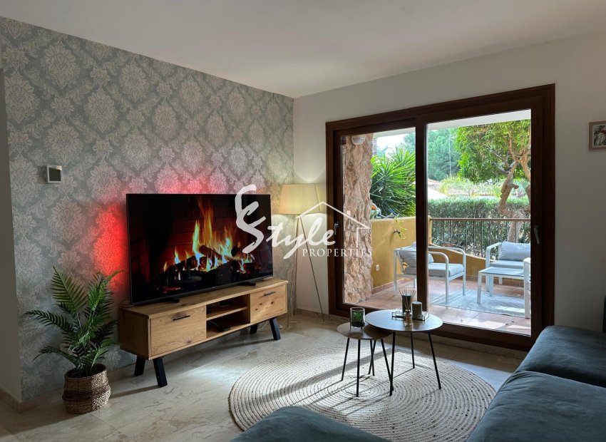 Resale - Apartment - Punta Prima