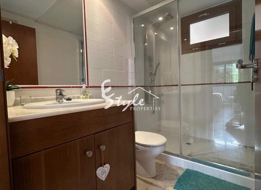 Resale - Apartment - Punta Prima