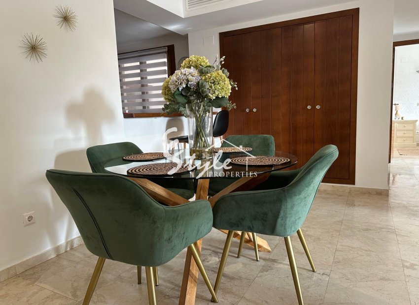 Resale - Apartment - Punta Prima