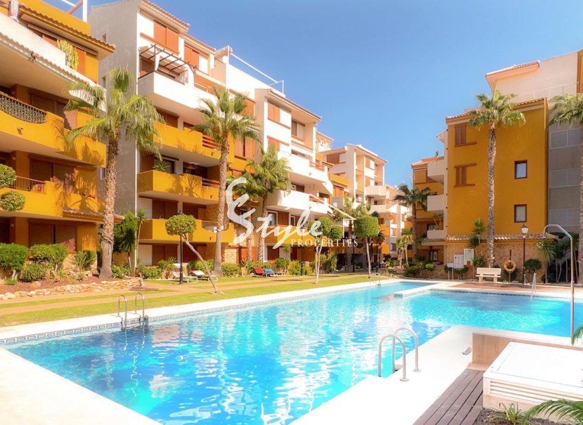 Resale - Apartment - Punta Prima