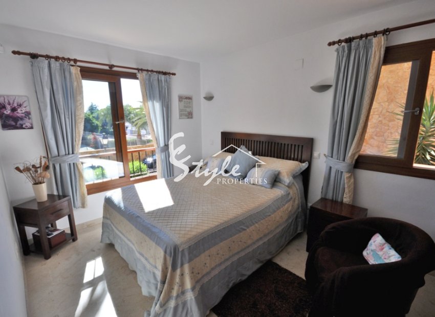 Resale - Apartment - Punta Prima