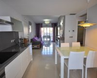 Resale - Apartment - Punta Prima