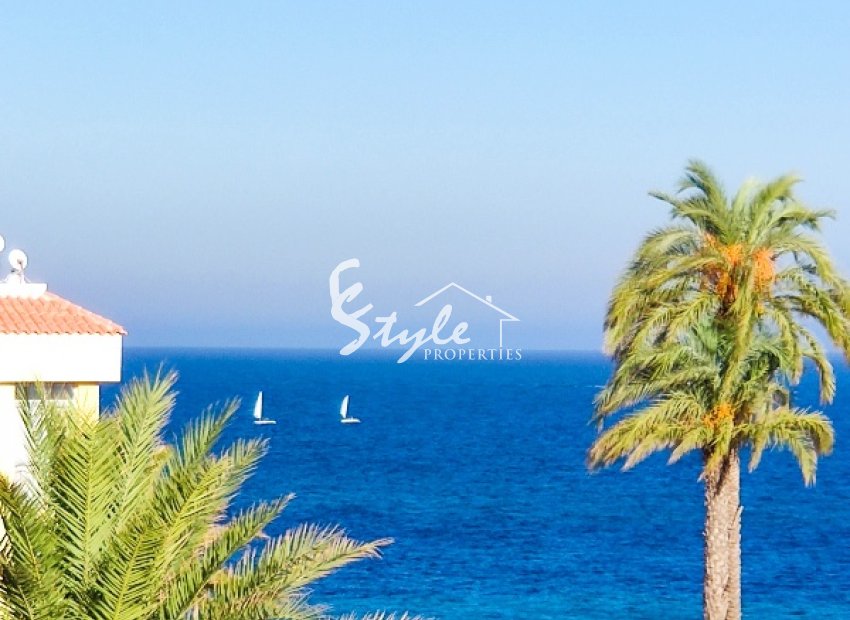 Resale - Apartment - Punta Prima