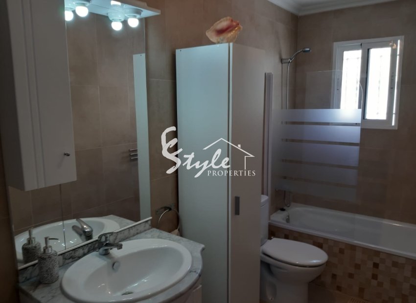 Resale - Apartment - Punta Prima