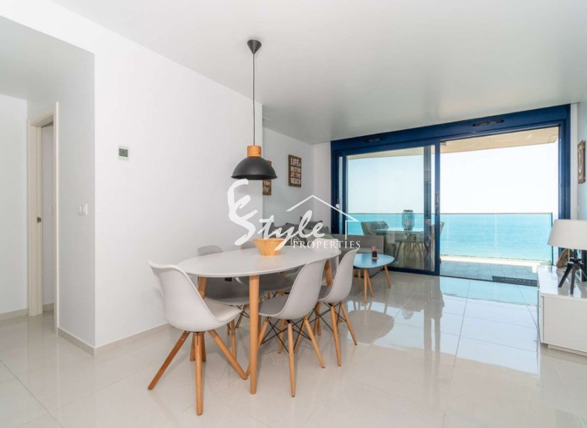 Resale - Apartment - Punta Prima