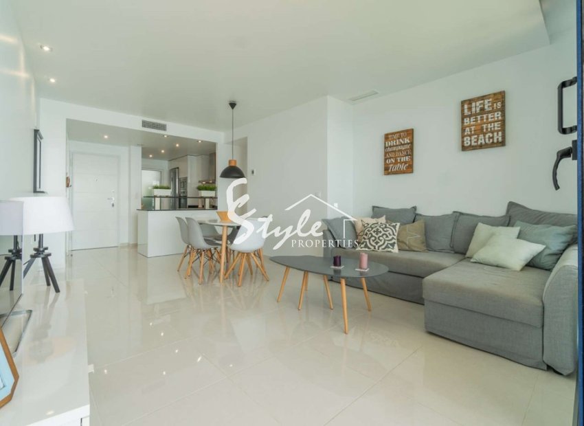 Resale - Apartment - Punta Prima