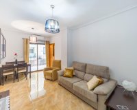 Resale - Apartment - Torrevieja - Acequion