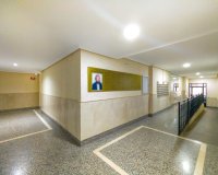 Resale - Apartment - Torrevieja - Acequion