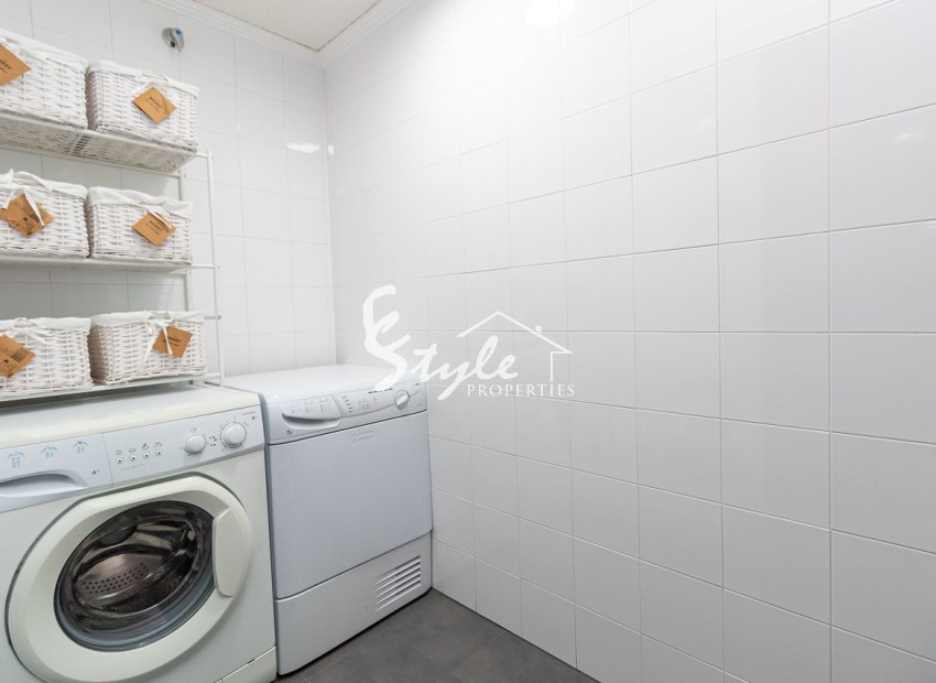 Resale - Apartment - Torrevieja - Beach