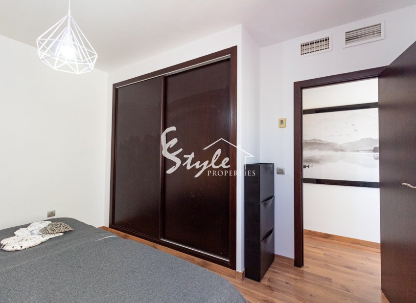 Resale - Apartment - Torrevieja - Beach