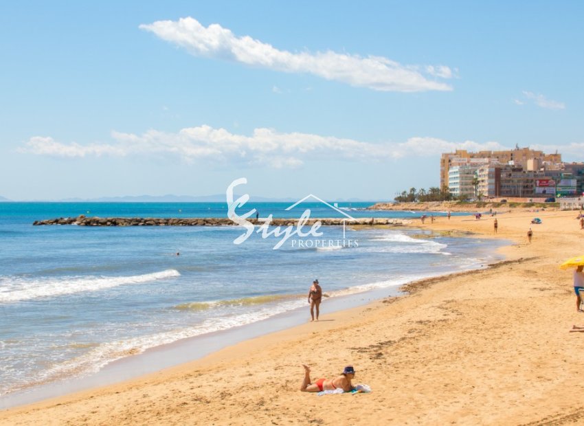 Resale - Apartment - Torrevieja - Calas Blancas