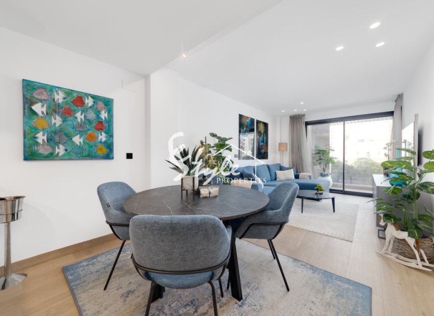 Resale - Apartment - Torrevieja - calle San Juan -la Mata