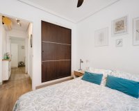 Resale - Apartment - Torrevieja - calle VICTOR GARCIA VILLALGORDO