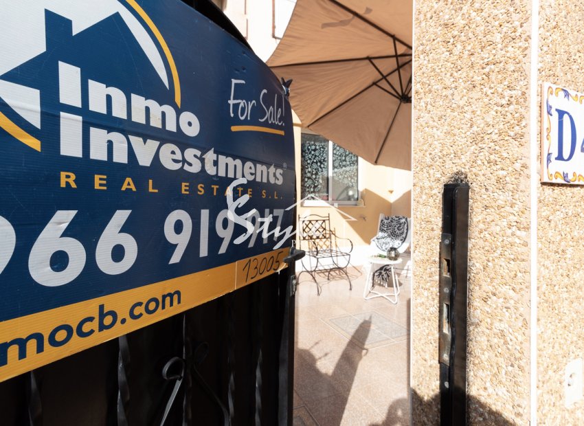 Resale - Apartment - Torrevieja - El Chaparral