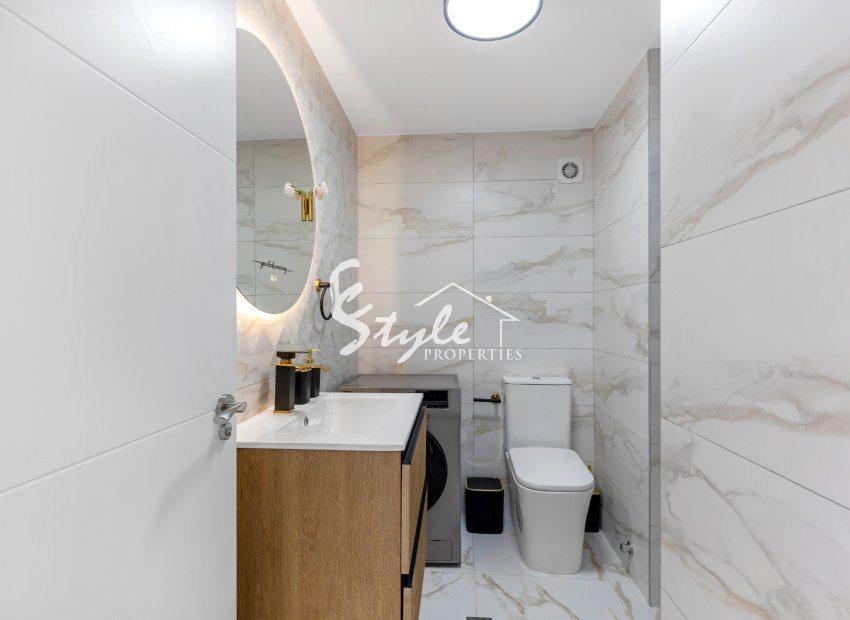 Resale - Apartment - Torrevieja - La Mata