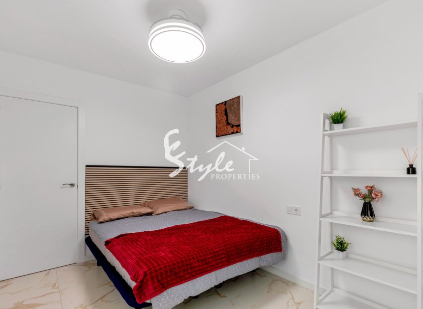 Resale - Apartment - Torrevieja - La Mata